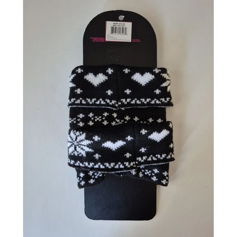 Steve Madden Black White Hearts and Stars Boot Cuffs Warmers Womens One Size
